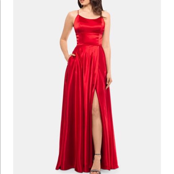 Betsy & Adam satin strappy back red dress 💃 - Picture 3 of 4